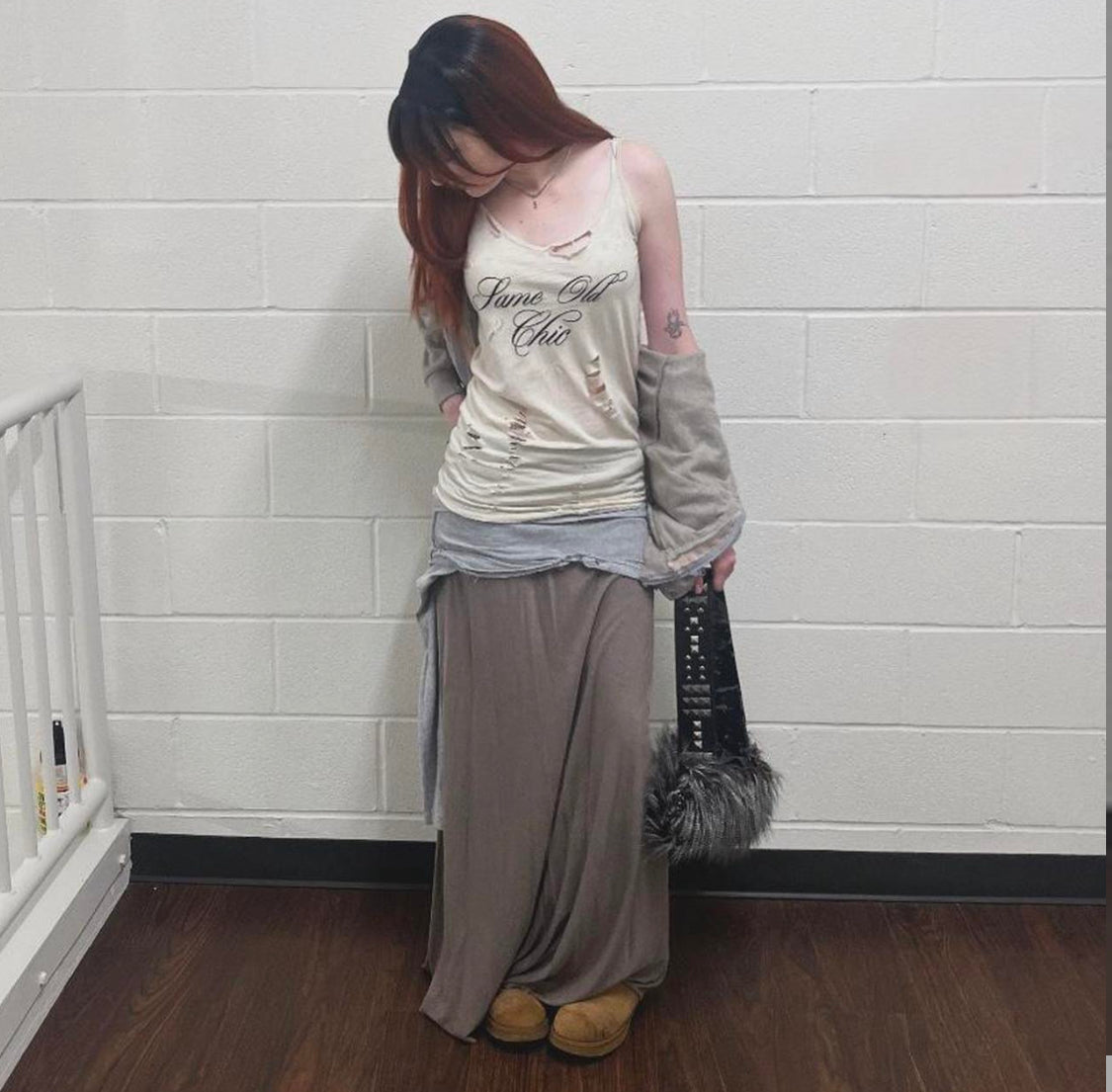 same old chic distressed tank